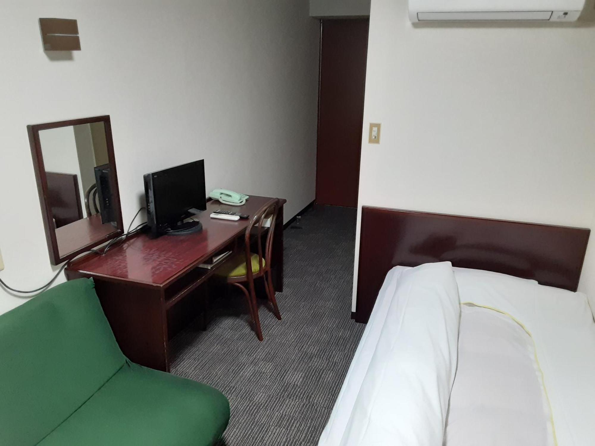 Aoi Business Hotel Fukuyama Dış mekan fotoğraf