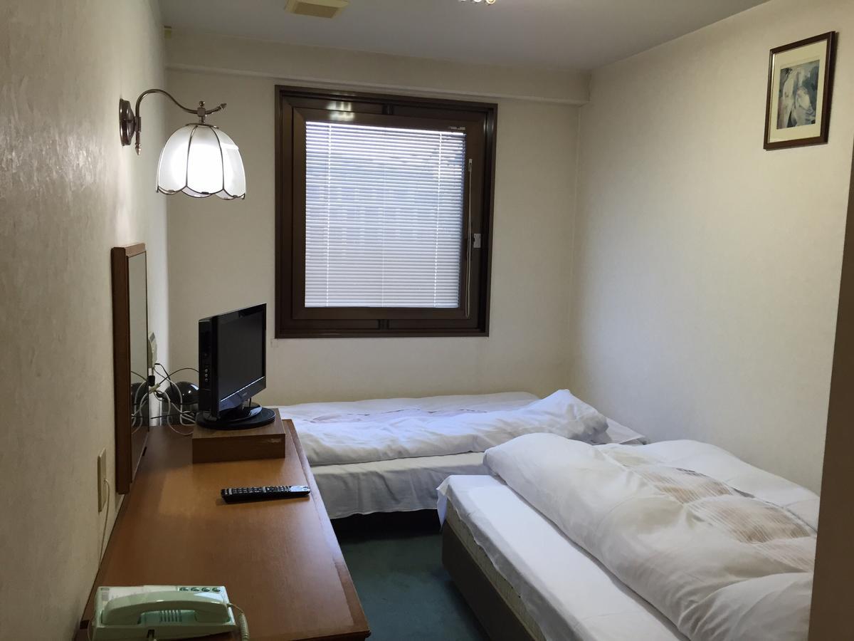 Aoi Business Hotel Fukuyama Dış mekan fotoğraf