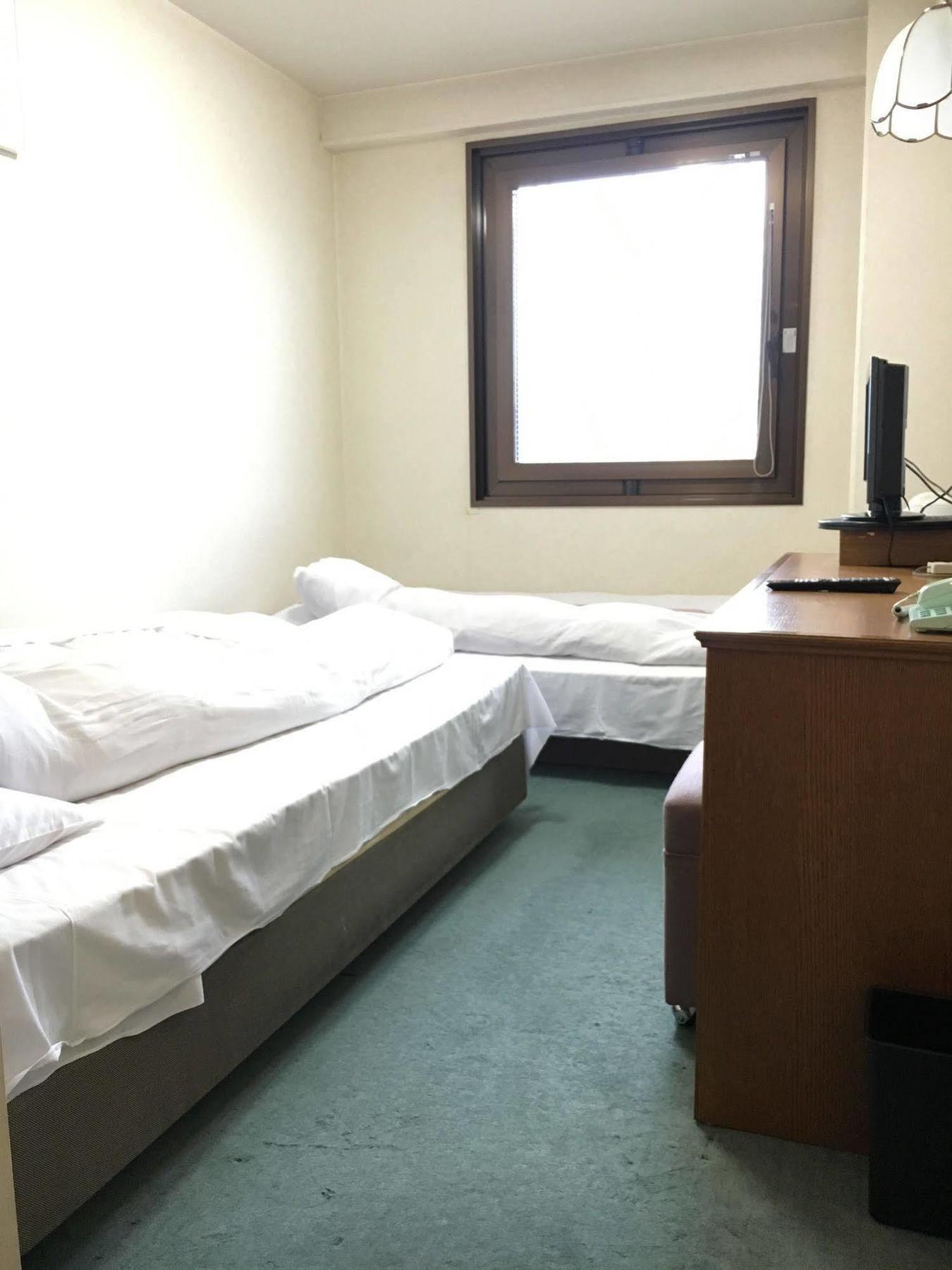 Aoi Business Hotel Fukuyama Dış mekan fotoğraf